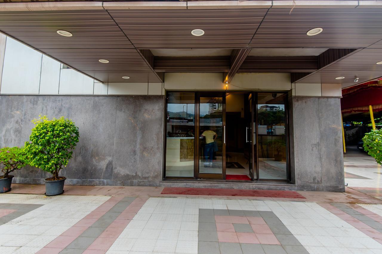 Oyo 9328 Empire Suite Nova Bombaim Exterior foto